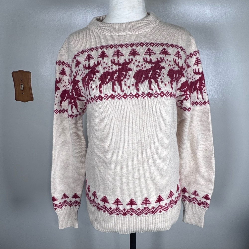 Kiel James Patrick Sz XS Red Reindeer Fair Isle  Christmas Cozy Cabin Sweater